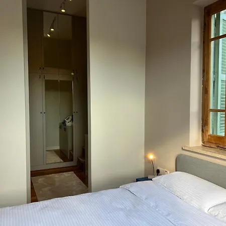 1947 Rescued Stone House Hébergement de vacances