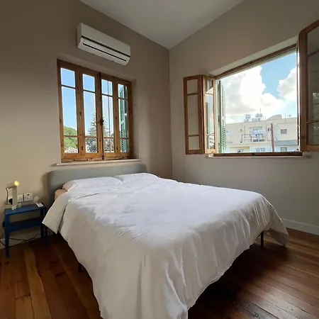 1947 Rescued Stone House Nicosie