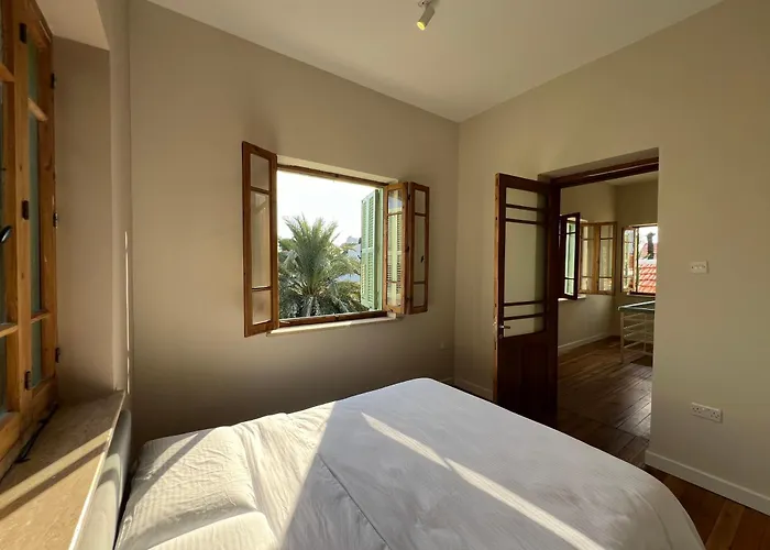 Prázdninový dům 1947 Rescued Stone House