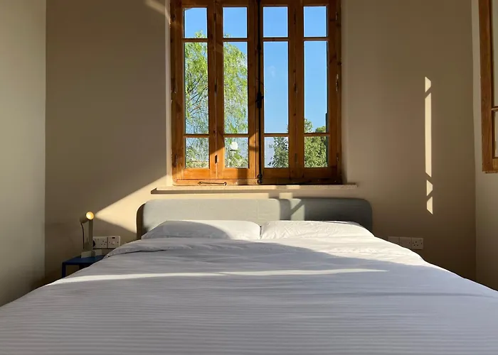 1947 Rescued Stone House Nikósie